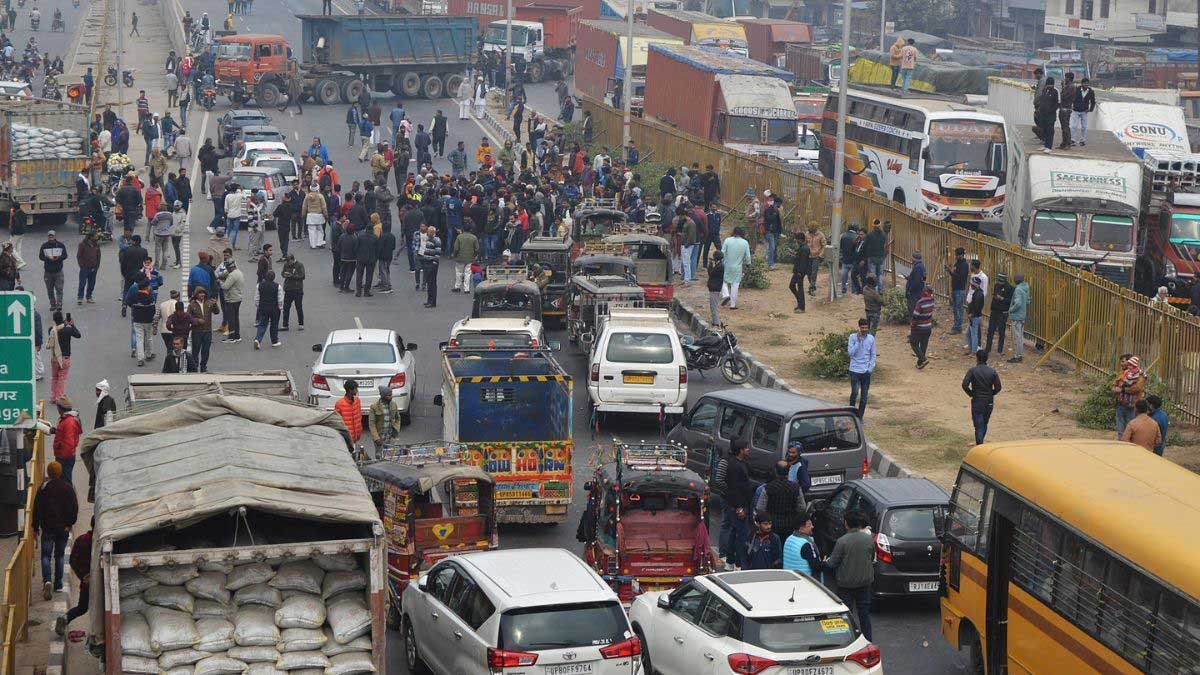 Hit and Run Law Protest: जब सड़कों पर रुकी रफ्तार तो सरकार ने कानून पर लगाया ब्रेक, जानें कैसे खत्म हुआ प्रोटेस्ट